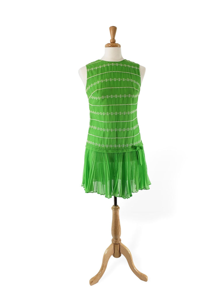 60s Scooter Dress in Lime Green Embroidered Cotton – Better Dresses Vintage